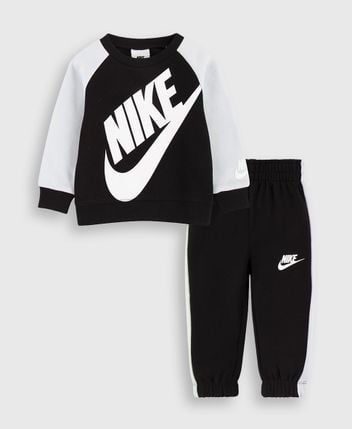 Track suit