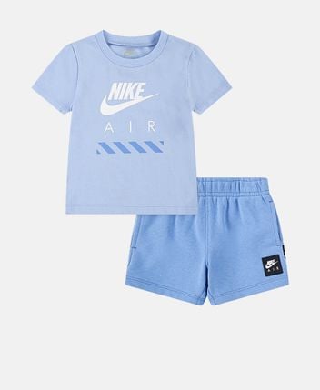 T-shirt and shorts set