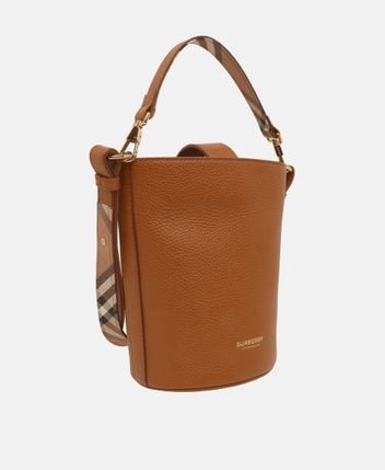 Leather bucketbag