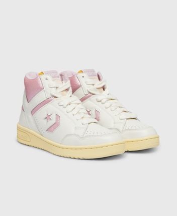 Sneakers Weapon