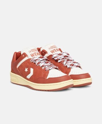 Sneakers Weapon