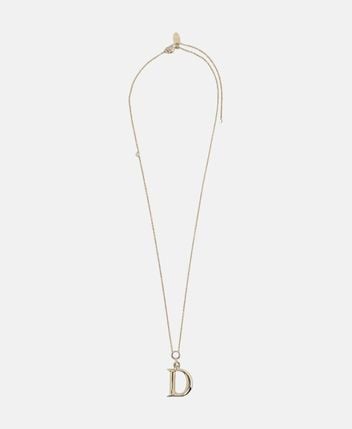 Necklace with pendant