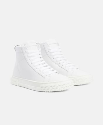 Sneakers Blabber