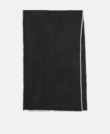 Wool scarf