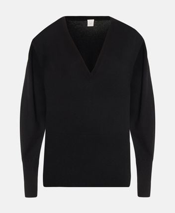 Wool pullover
