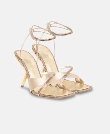 Sandals with calf lacing