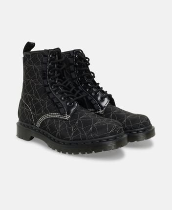 Lace-up ankle boot Frill
