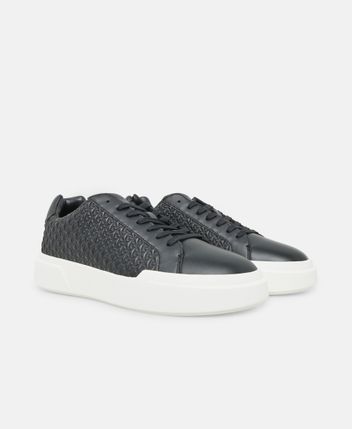 Platform sneakers