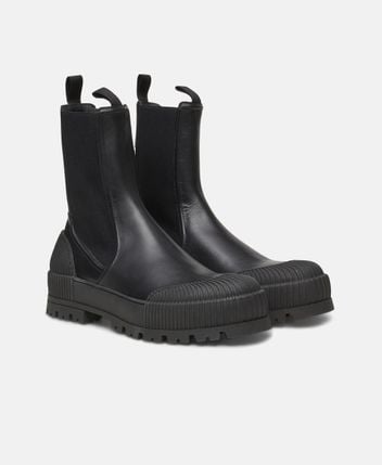 Chelsea boots