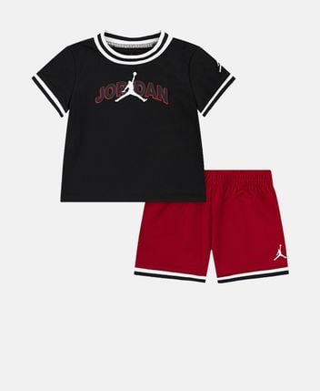 T-shirt and shorts set