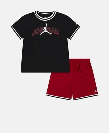 T-shirt and shorts set