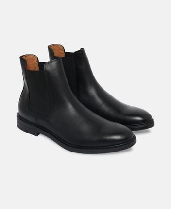Chelsea boots