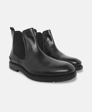 Chelsea boots