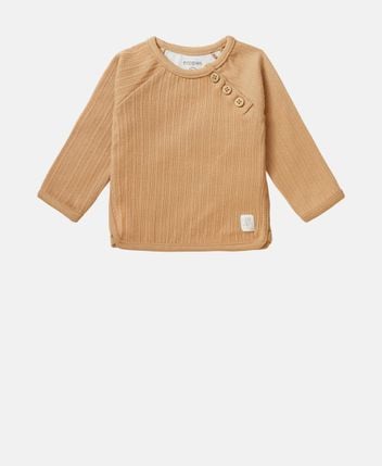 Long-sleeved top