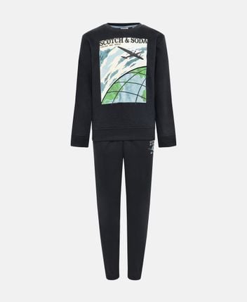 Track suit