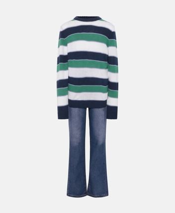 Pullover and trouser set