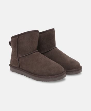 Winter ankle boots