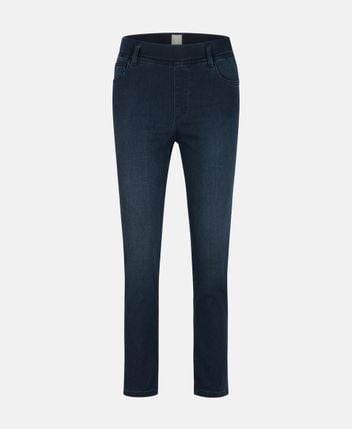 Slim fit jeans