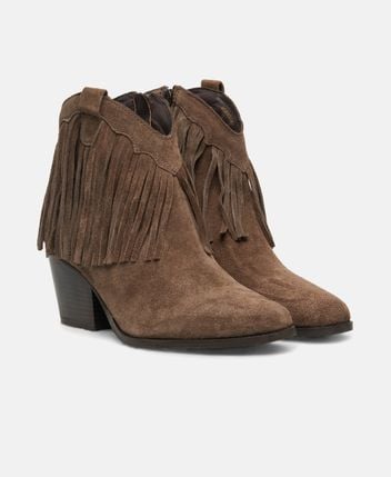 Ankle boots