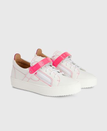 Sneakers May London
