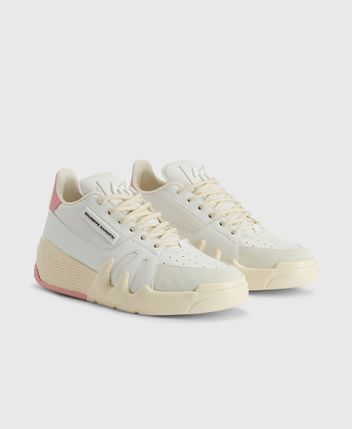 Sneakers Omania