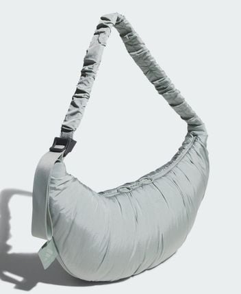 Shoulder bag ESSENTIALS