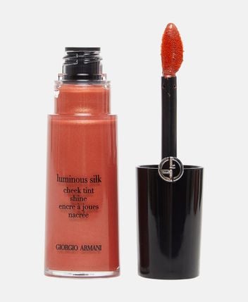 Blusher