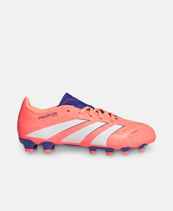 Football boots Predator League