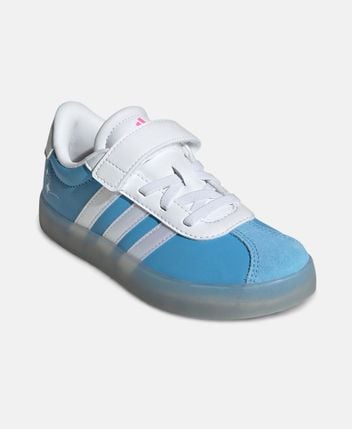 Sneakers Court