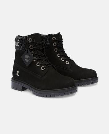 Lace-up ankle boot