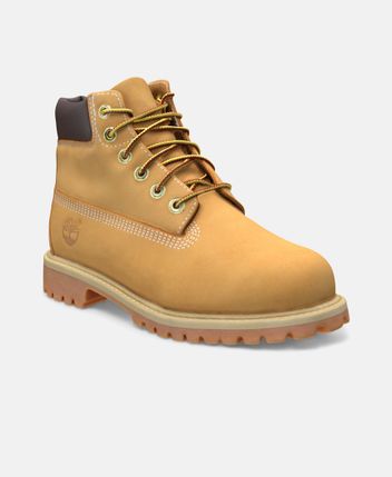 Lace-up ankle boot