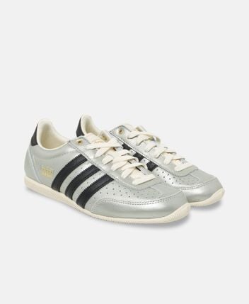 Sneakers Japan