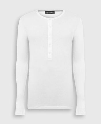 Long-sleeved top