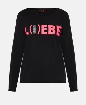 Long-sleeved shirt