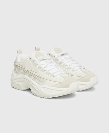 Chunky sneakers