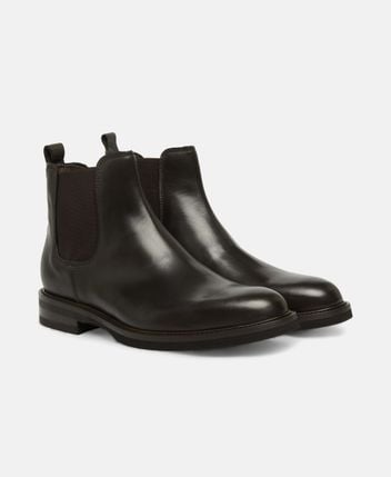 Chelsea boots