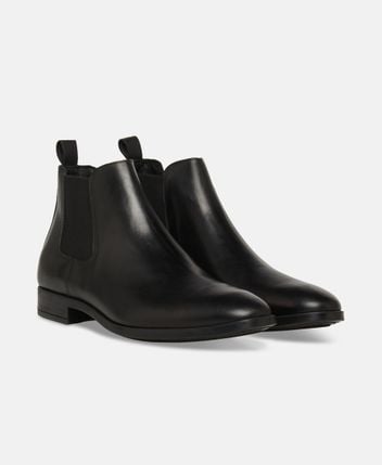 Chelsea boots