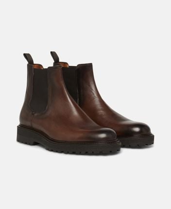 Chelsea boots