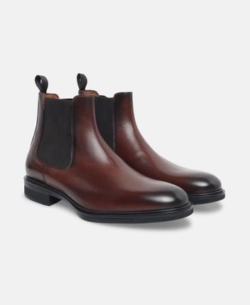 Chelsea boots