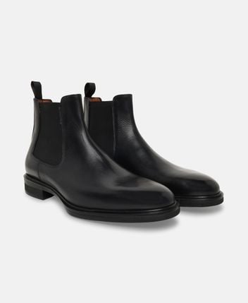 Chelsea boots