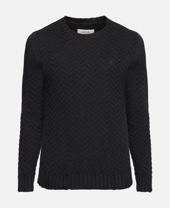 Long-sleeved jumper