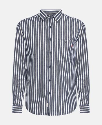 Long-sleeved shirt