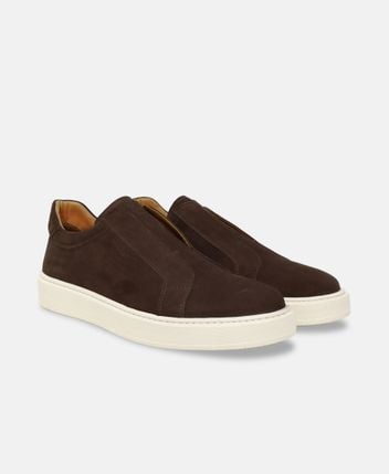 Slip-on sneakers