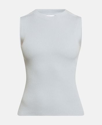 Sleeveless pullover