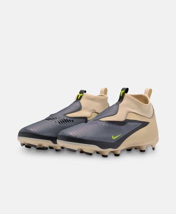 Football boots Phantom 6