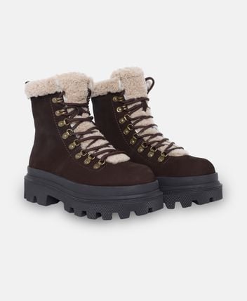 Winter boots