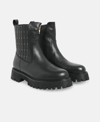 Winter ankle boots