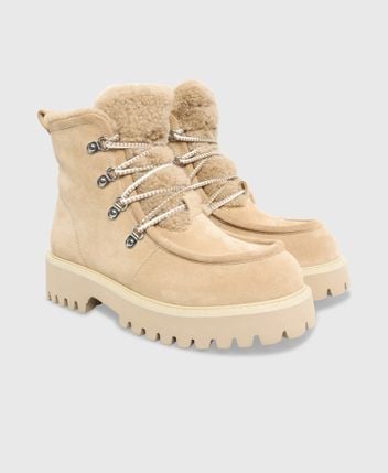 Winter boots