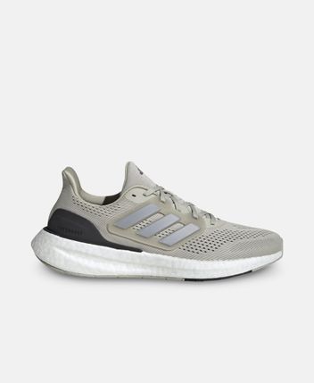 Running shoes Pureboost 23