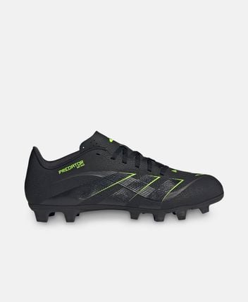 Sports shoes Predator